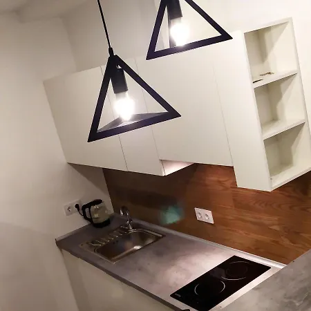 Duplex Ξενοδοχείο με διαμερίσματα Οδησσός